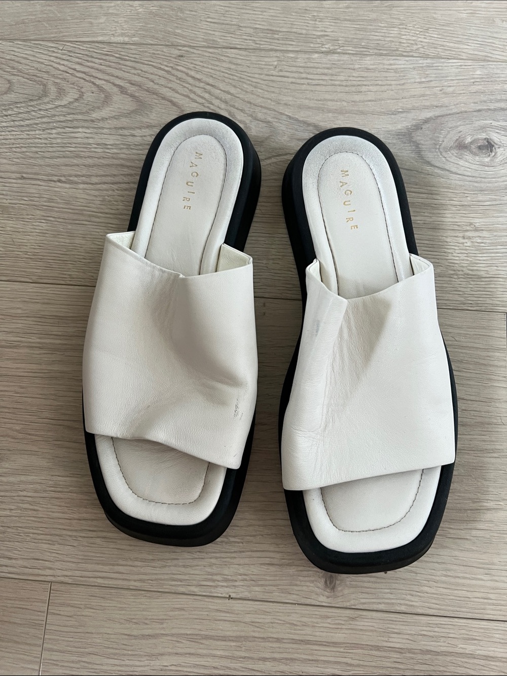 Maguire Leather Slides - Picture 2 of 11